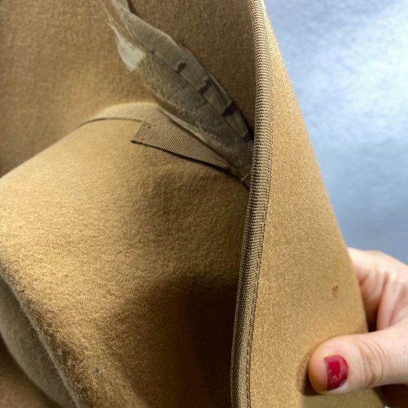 Tan Felt Wide Brim Rancher - Picture 4 of 14